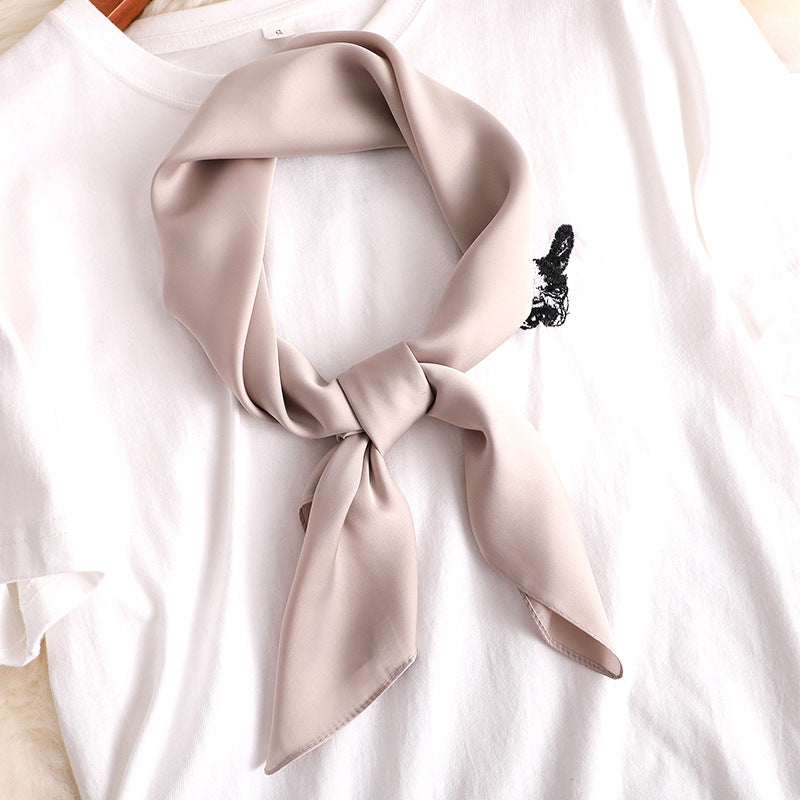 Women's Color Elegant Temperament Decoration Small Square Scarfs