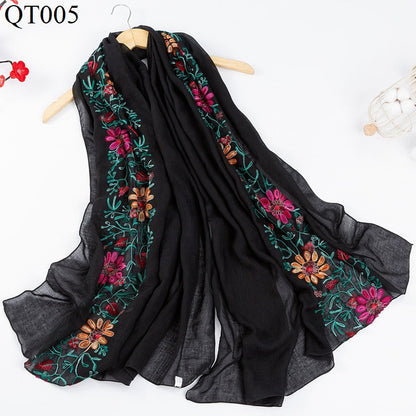 Women's Ethnic Style Fashionable Cotton Vintage Travel Shawl Flower Scarfs