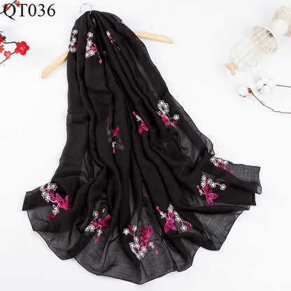 Women's Ethnic Style Fashionable Cotton Vintage Travel Shawl Flower Scarfs