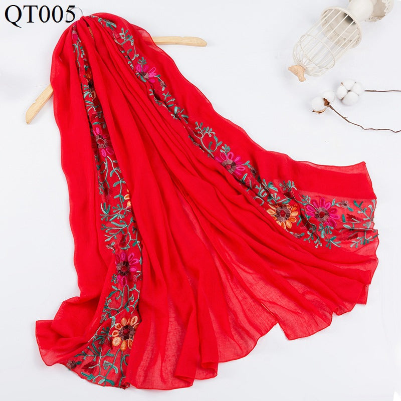 Women's Ethnic Style Fashionable Cotton Vintage Travel Shawl Flower Scarfs