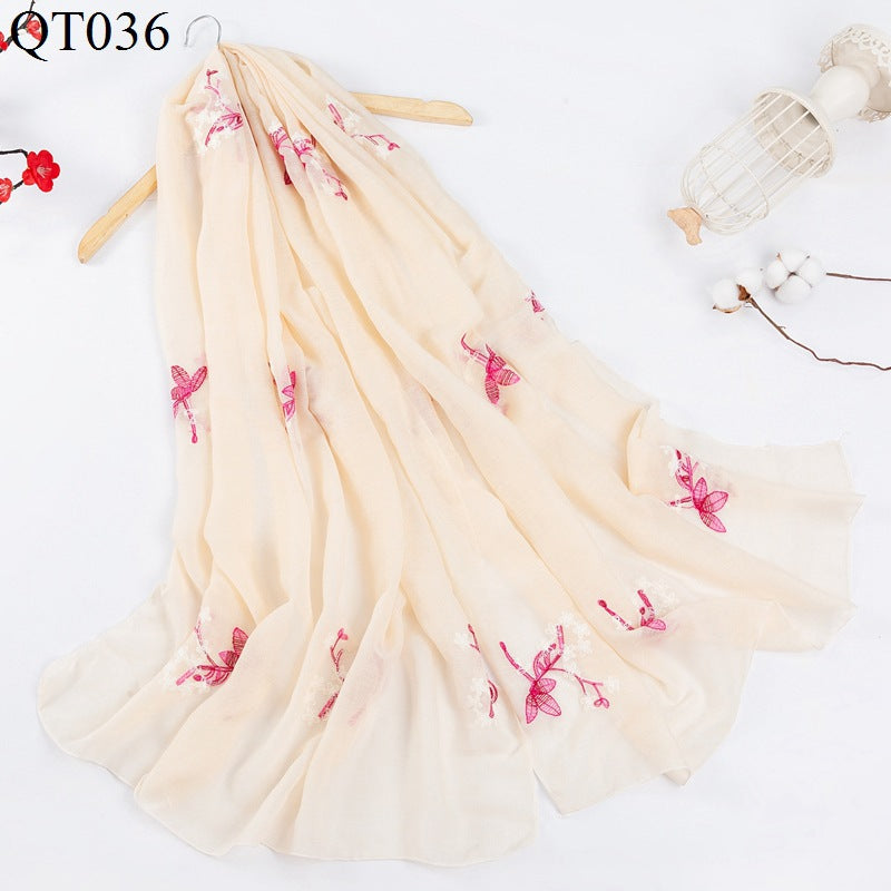 Women's Ethnic Style Fashionable Cotton Vintage Travel Shawl Flower Scarfs