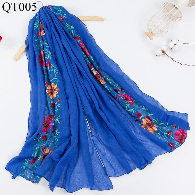 Women's Ethnic Style Fashionable Cotton Vintage Travel Shawl Flower Scarfs