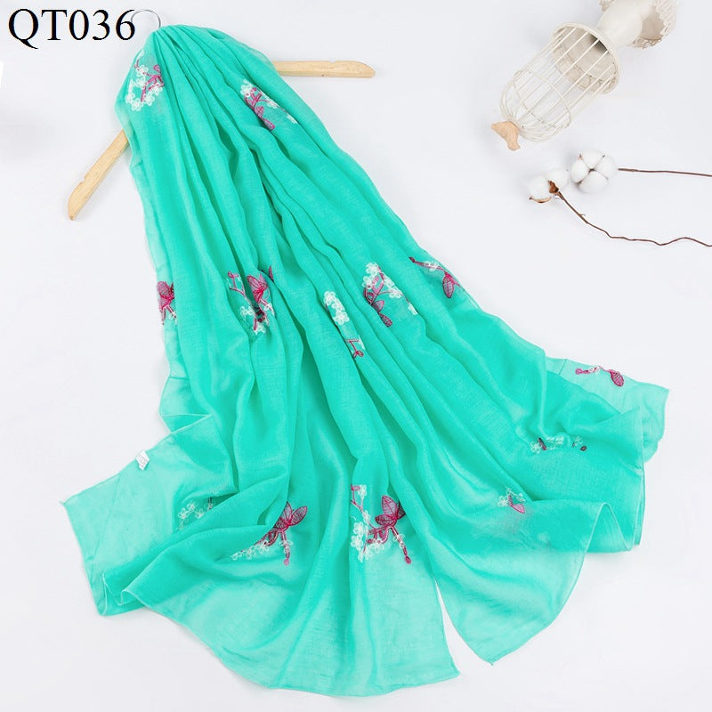 Women's Ethnic Style Fashionable Cotton Vintage Travel Shawl Flower Scarfs