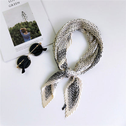 Women's Pleated Korean Style Small Square Towel Scarfs