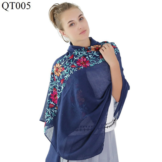 Women's Ethnic Style Fashionable Cotton Vintage Travel Shawl Flower Scarfs