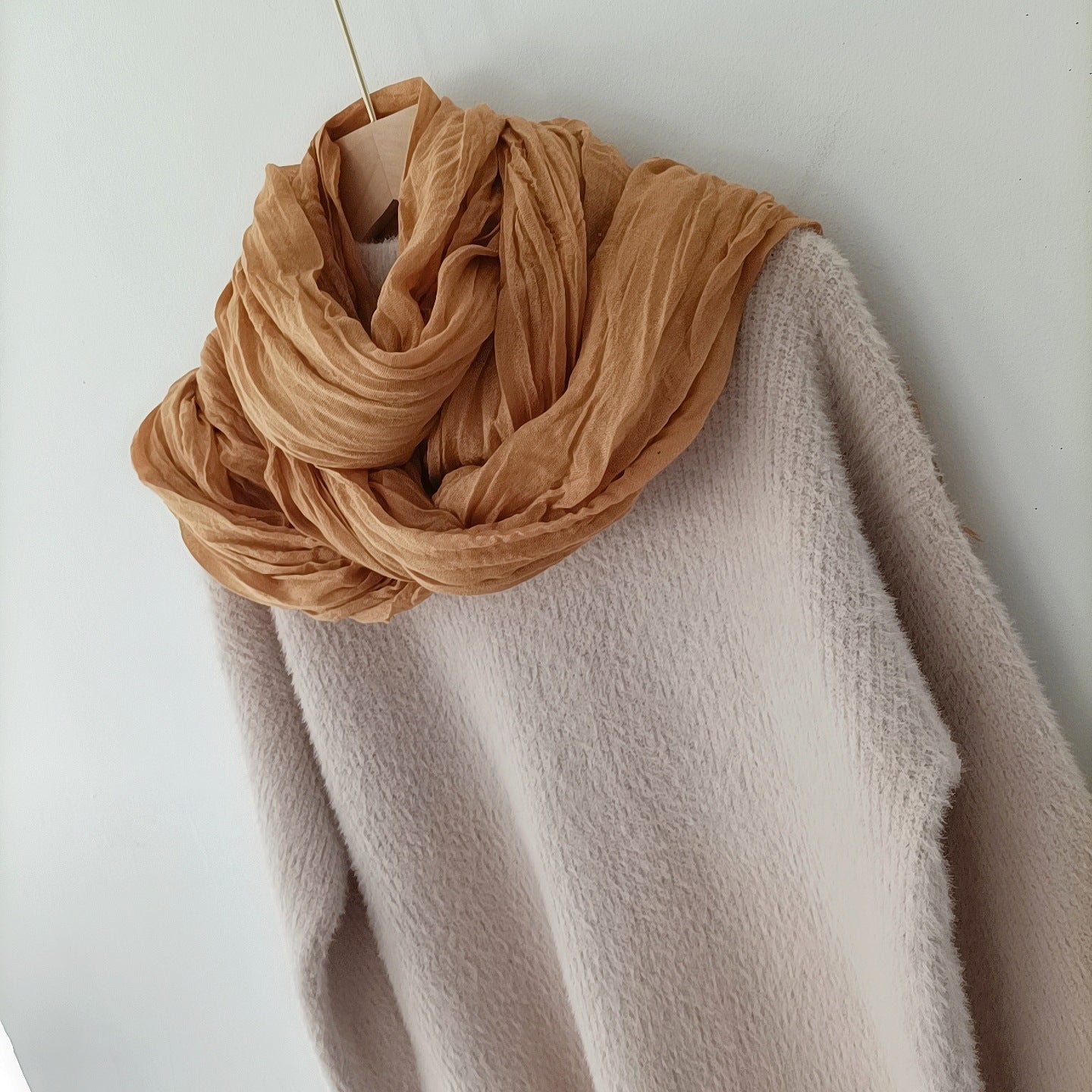 Women's Cotton Linen Artistic Texture Pleated Long Thin Scarfs