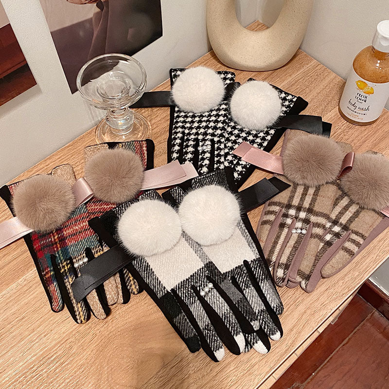 Order Wool Plaid Imitation Fox Fur Ball Fleece-lined Thickened Gloves