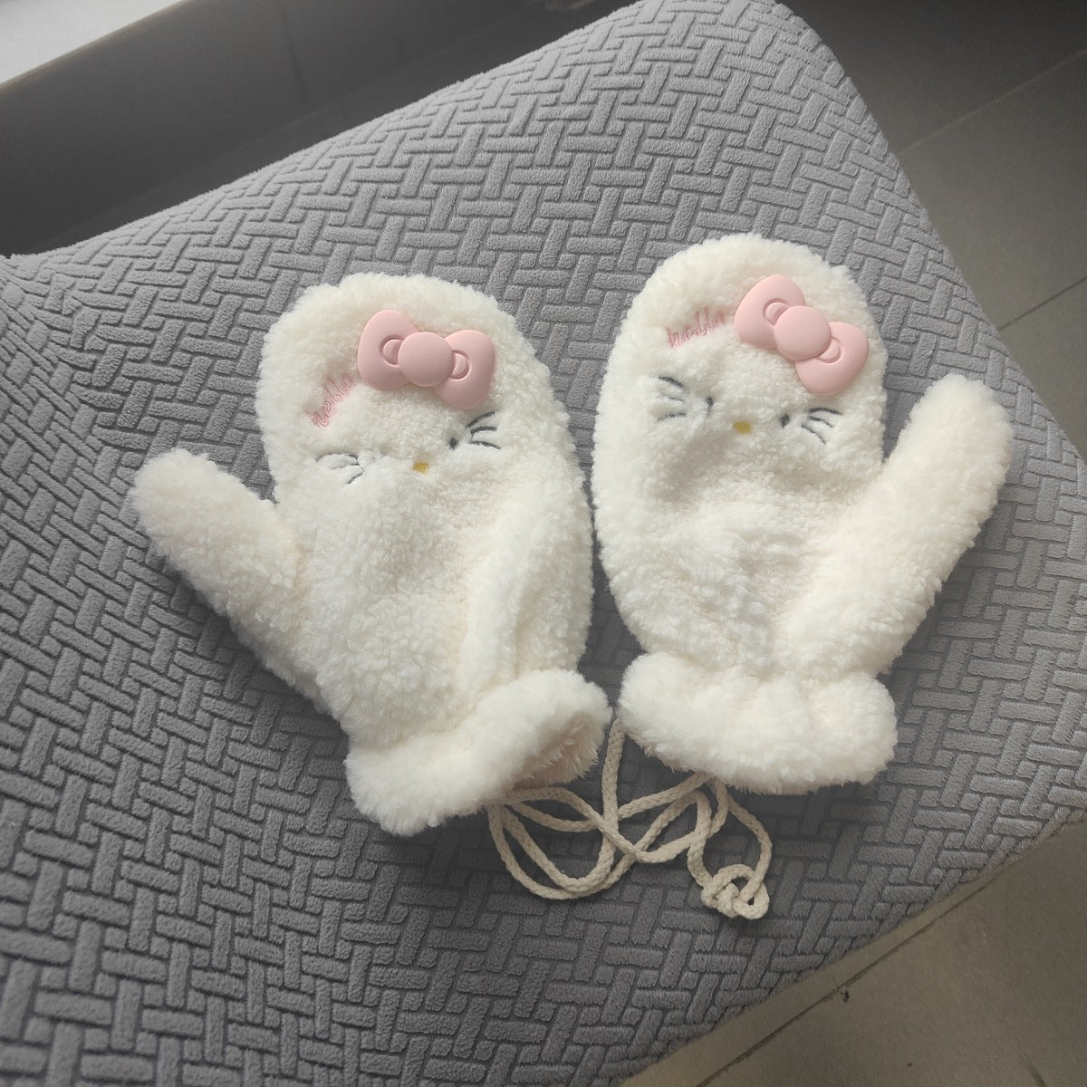 Cute Sweet Cat Plush Female College Gloves