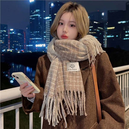 Women's Winter Atmosphere High Sense Wild American Scarfs