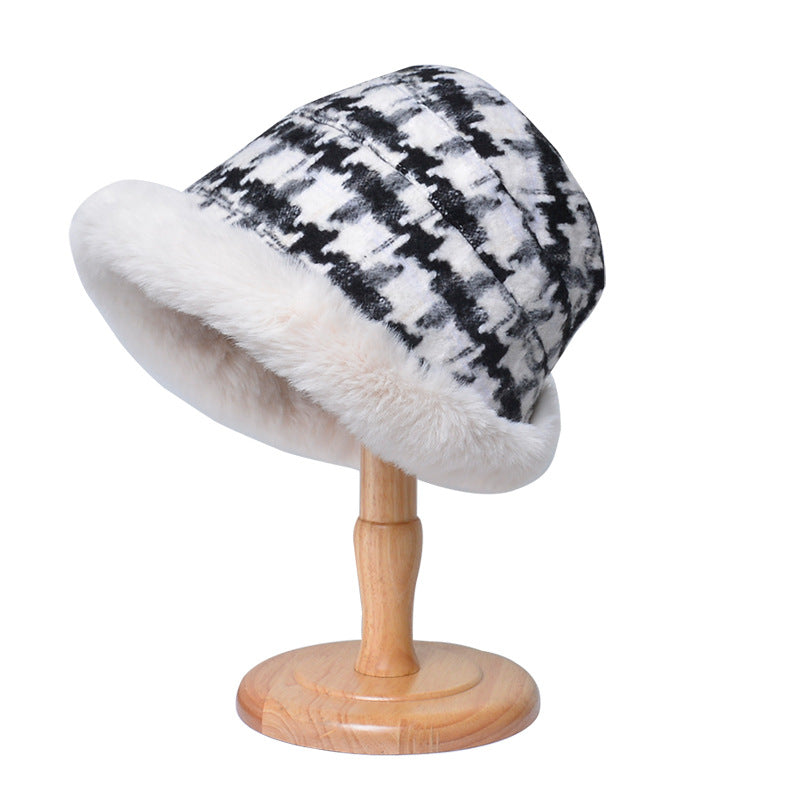 Women's Protection Hat Fleece-lined Chessboard Plaid Bucket Hats & Caps