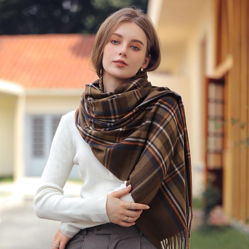 Women's Stall Winter Temperament Plaid Warm Tassel Scarfs