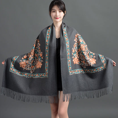 Women's Sunflower Embroidered Artificial Cashmere Ethnic Style Scarfs