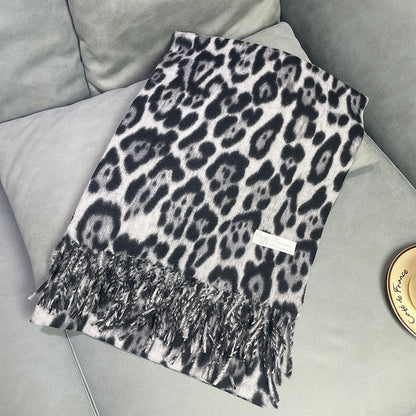 Women's Korean Style Leopard Print Winter High-grade Artificial Scarfs