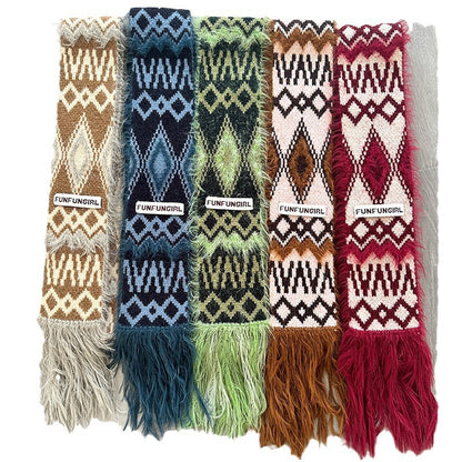 Women's Korean Warm Retro Fashion High-grade Knitted Scarfs