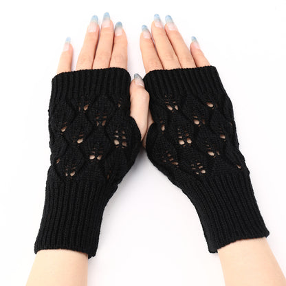 Women's & Men's Short Leaf Knitted Fingerless Wool Keep Gloves