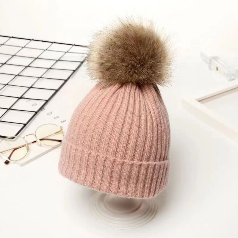 Trendy Boys Winter Big Fur Ball Kids' Headwear