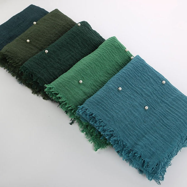 Women's Monochrome Solid Color Burrs Yarn Pearl Scarfs