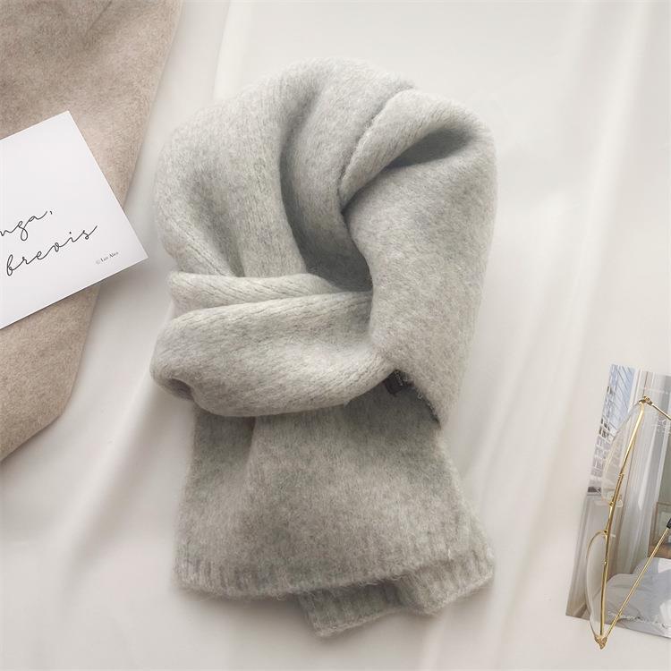 Women's Korean Style Easy To Match Small Soft Glutinous Knitted Scarfs