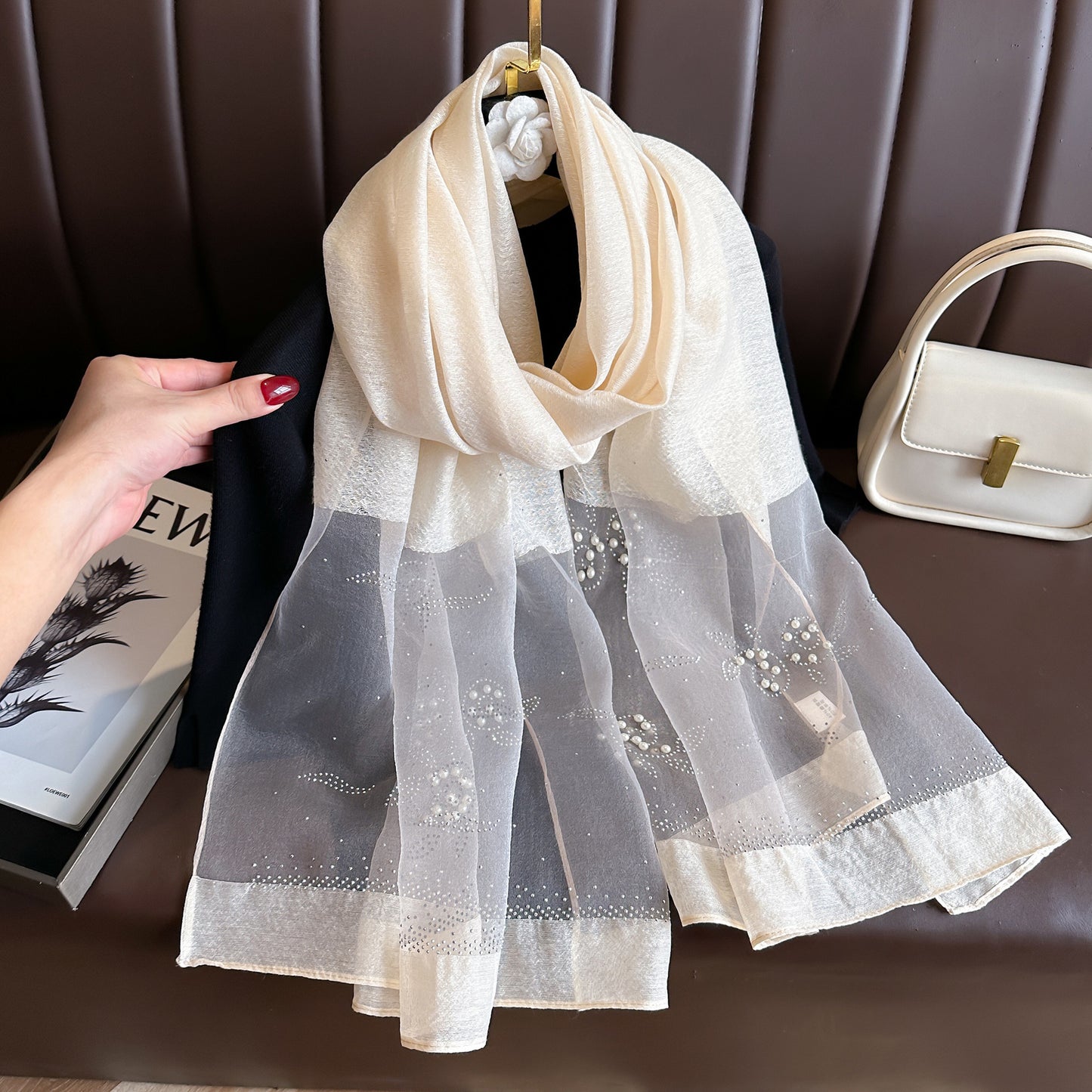 Women's Emulation Silk Hot Rhinestone Pearl Flower Scarfs