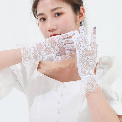 Women's Summer Thin Lace Short Black White Gloves