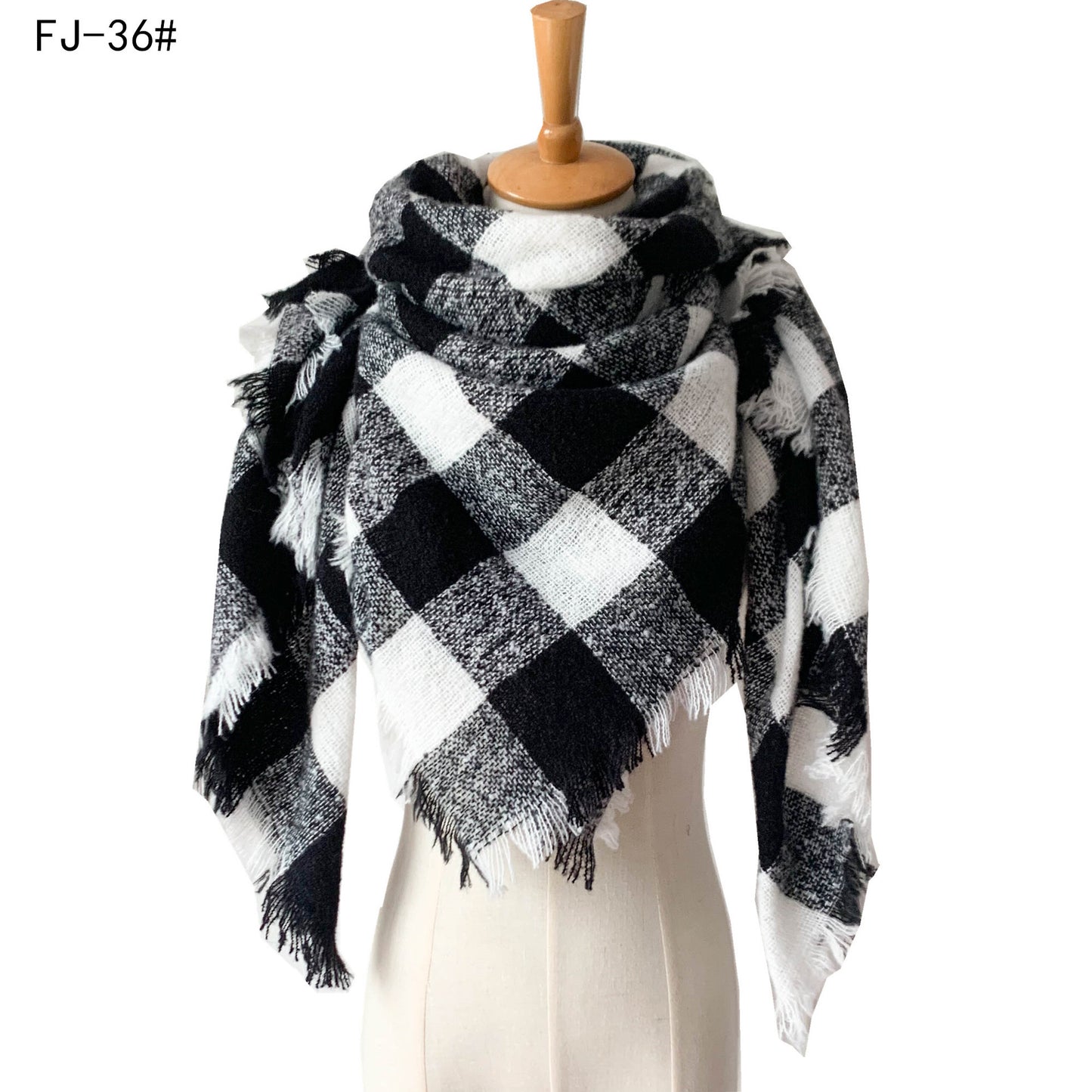 Women's Thickened Warm Circle Yarn Bristle Plaid Scarfs