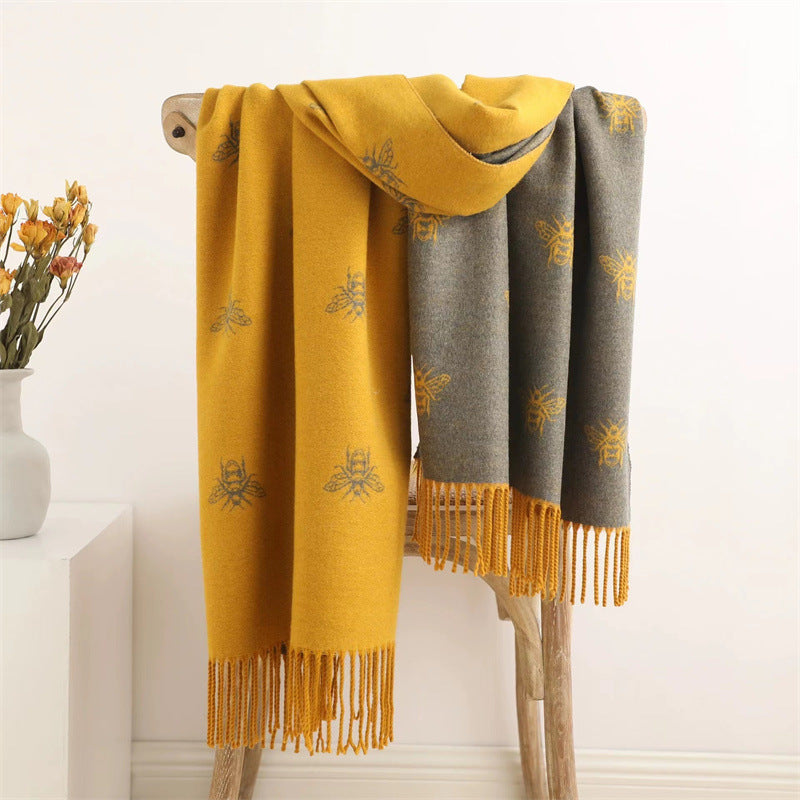 Women's Korean Bee Fashionable Long Beard Warm Scarfs