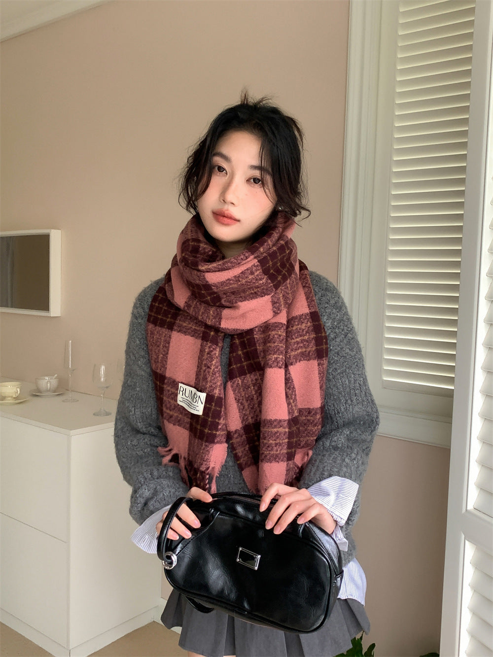 Women's Atmosphere Sense Artificial Cashmere Retro Warm Scarfs