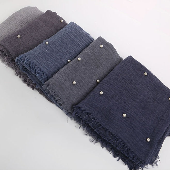 Women's Monochrome Solid Color Burrs Yarn Pearl Scarfs