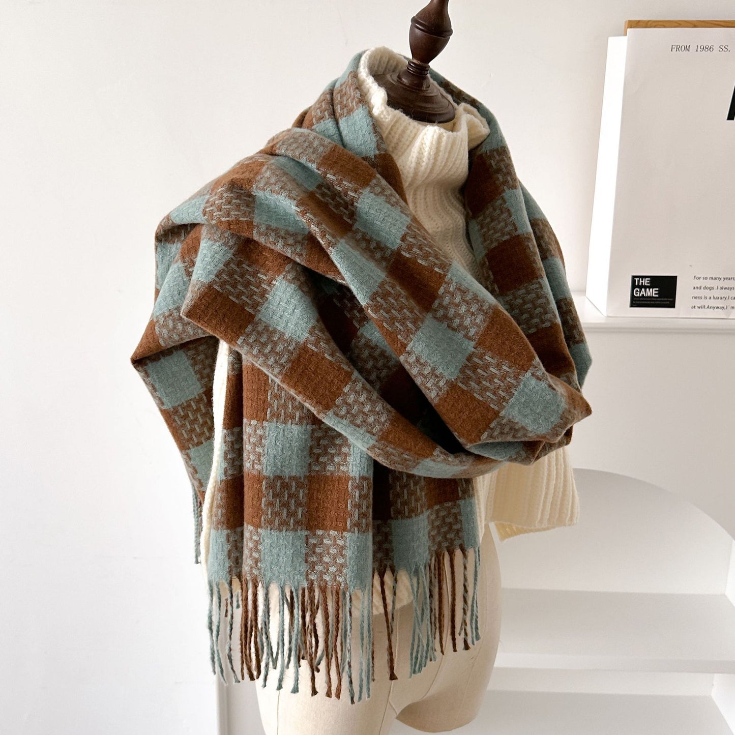 Plaid For Winter Black White Thickened Scarfs