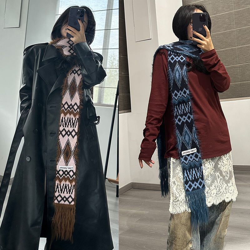 Women's Korean Warm Retro Fashion High-grade Knitted Scarfs