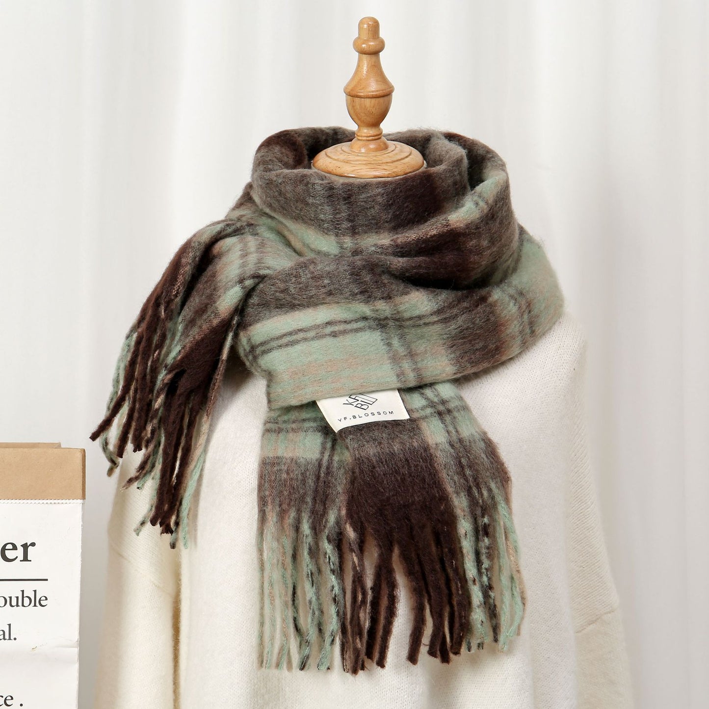 Temperament Wild Mohair Check Winter Soft Glutinous Tassel Scarfs