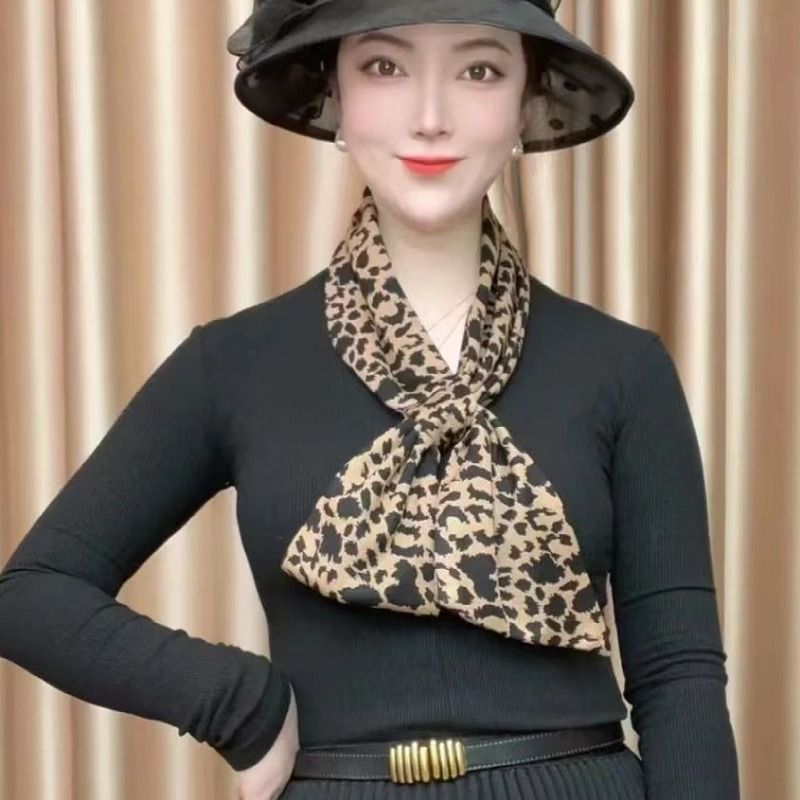 With Brooch Neck Protection Warm Ear Scarfs