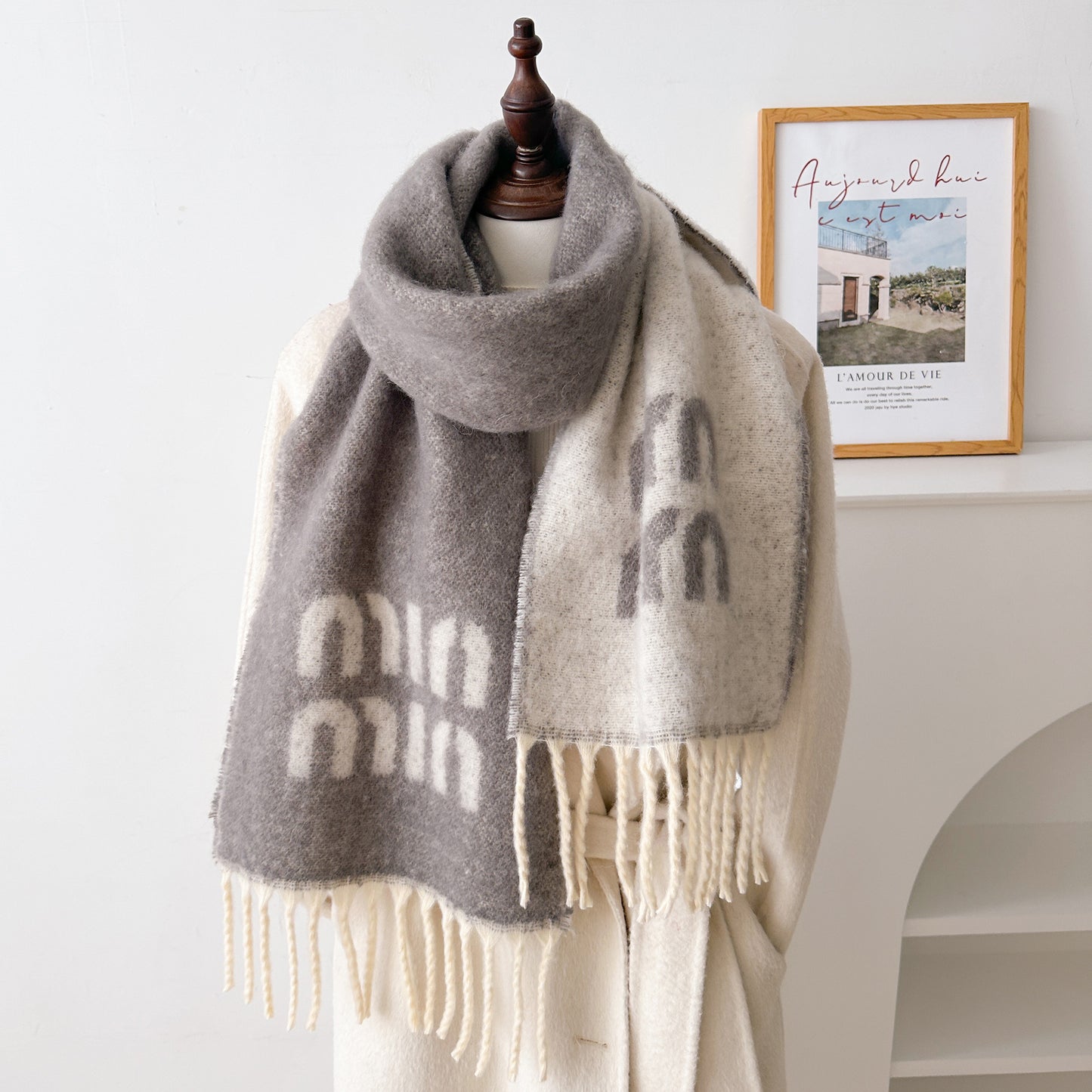 Women's & Men's Autumn Wool Blended High-grade Thickened Letter Scarfs