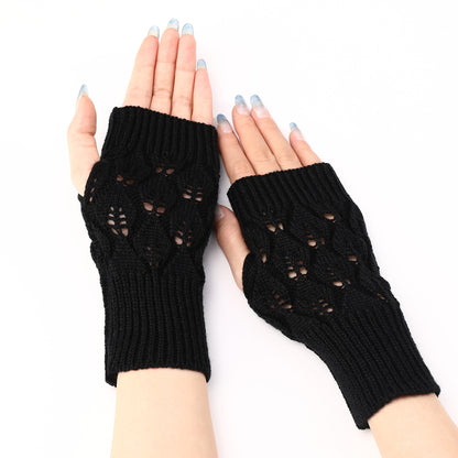 Women's & Men's Short Leaf Knitted Fingerless Wool Keep Gloves