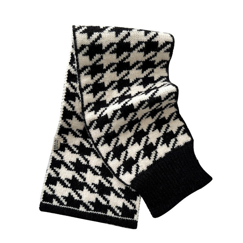 Women's Knitted Small Korean Warm Perforated Neck Protection Scarfs