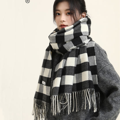 Women's High-grade Warm Green Plaid Shawl Scarfs