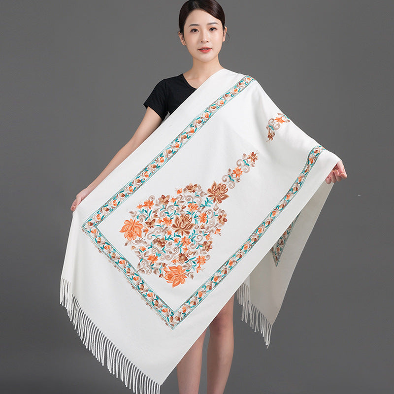 Women's Sunflower Embroidered Artificial Cashmere Ethnic Style Scarfs