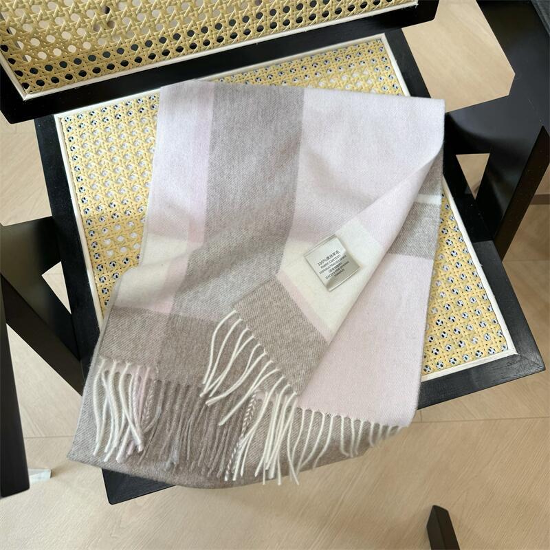 Women's Wool Korean Style High-grade Shawl Thermal Scarfs