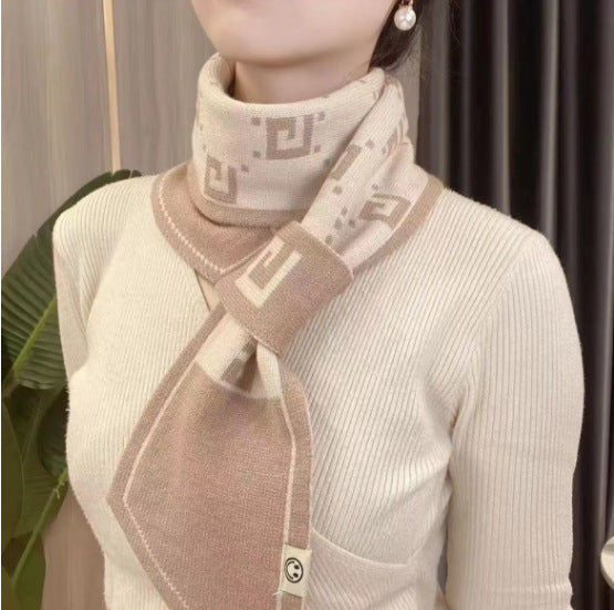 Triangle Fashionable Knitted Triangular Binder Warm Scarfs