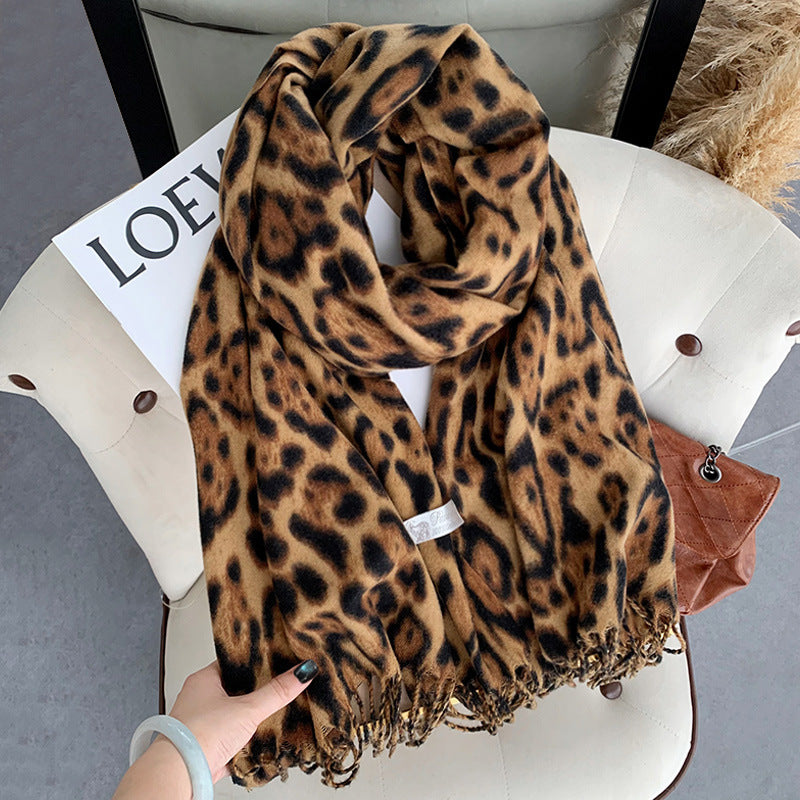 Women's Vintage Leopard Print Winter Design Tassel Scarfs