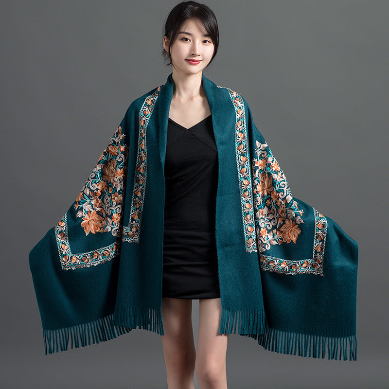 Women's Sunflower Embroidered Artificial Cashmere Ethnic Style Scarfs