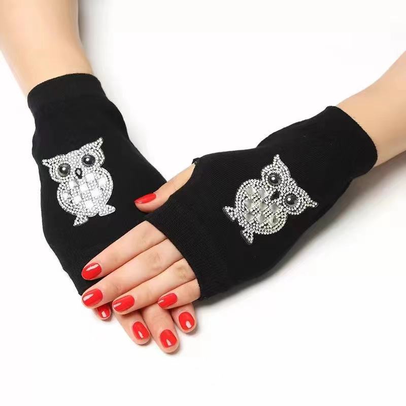 Women's & Men's Sailor Dance Open Finger Rivet Knitting Gloves