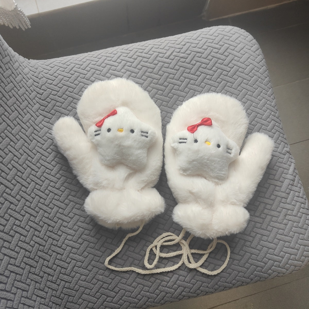 Cute Sweet Cat Plush Female College Gloves