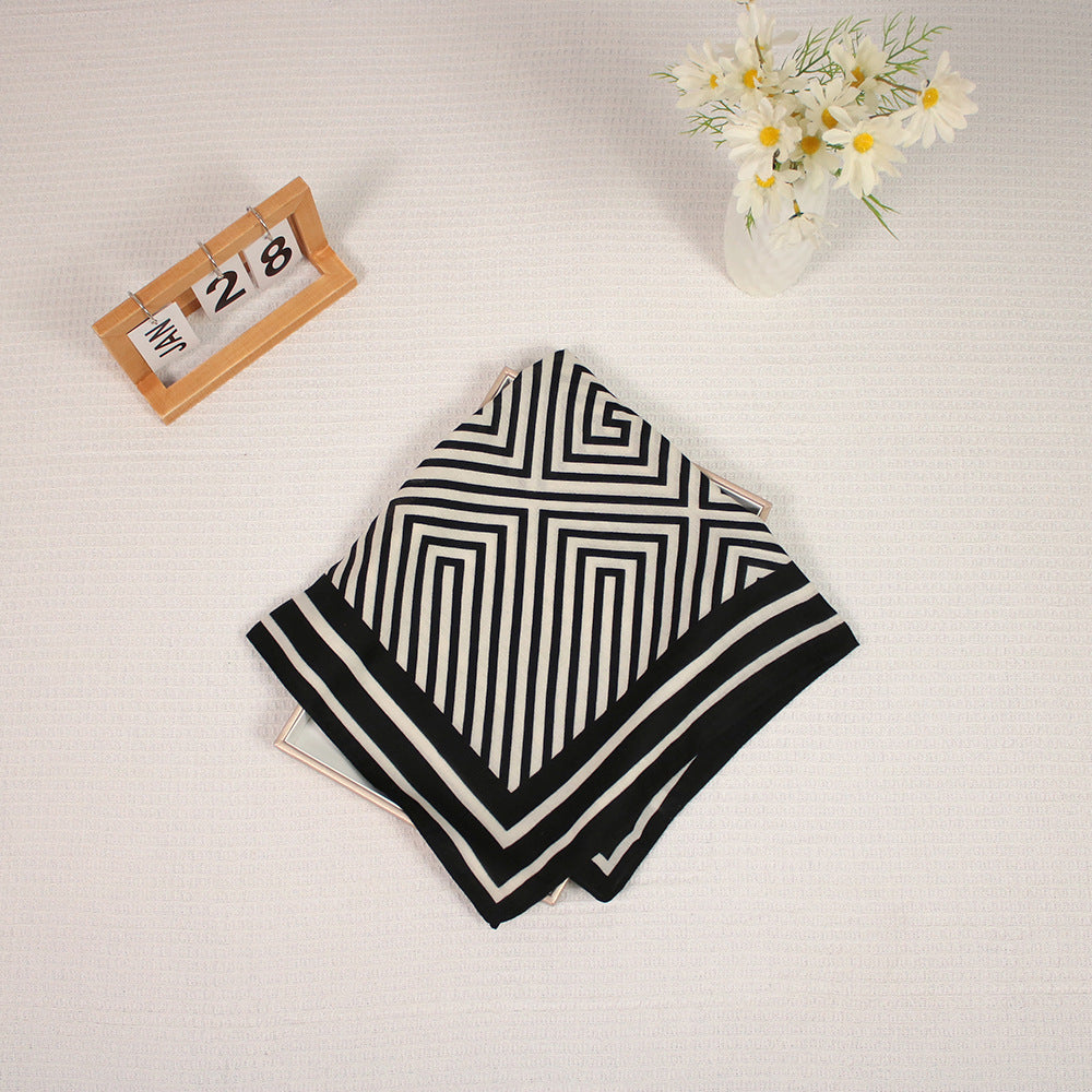 Women's Small Square Towel Korean Version Of Scarfs