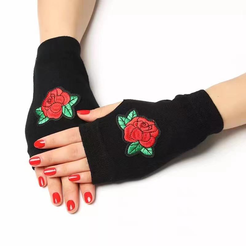 Women's & Men's Dance Open Finger Rivet Knitting Wool Gloves