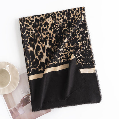 Women's Leopard Print High-grade Soft Warm Cashmere Scarfs