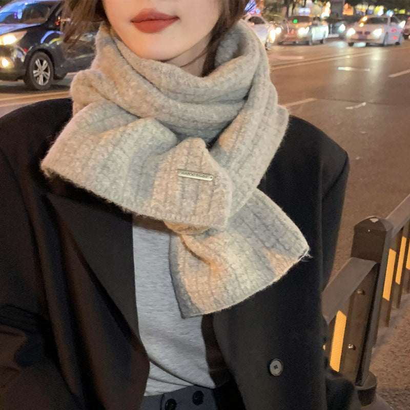 Women's Wool Blended Textile Iron Standard Soft Scarfs