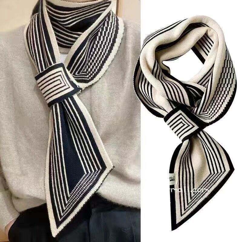 Triangle Fashionable Knitted Triangular Binder Warm Scarfs