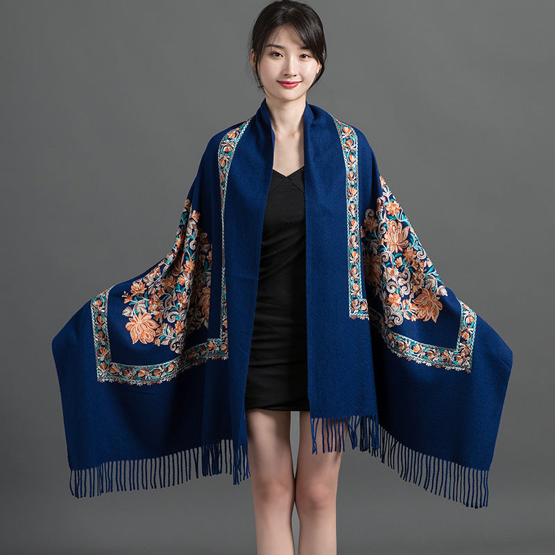 Women's Sunflower Embroidered Artificial Cashmere Ethnic Style Scarfs