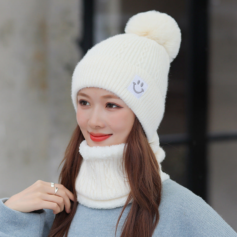 Women's Cute Thick Fleece Warm Embroidery Smiley Hats & Caps